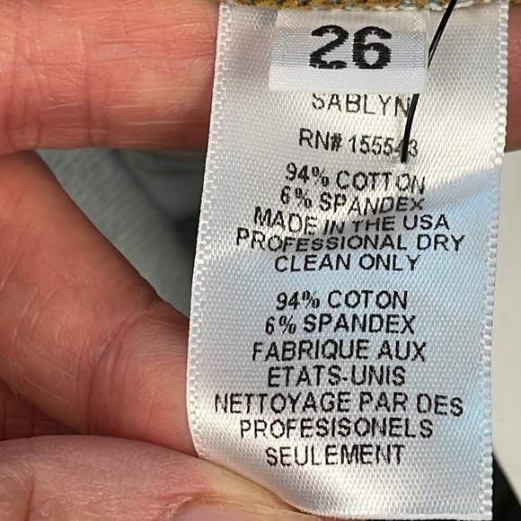 Sablyn High Rise Light Wash Jeans Distressed Knee Rip Button Fly Sz 26 - Picture 10 of 10